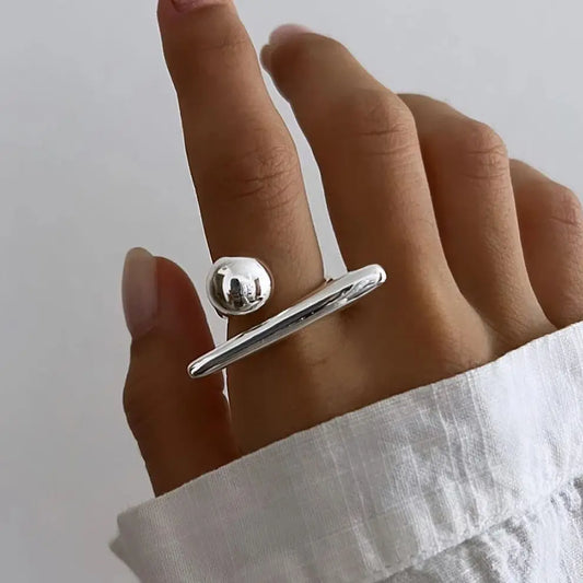 Minimalist Classy Ring